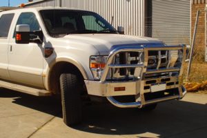 Ford F350 with Bullbar