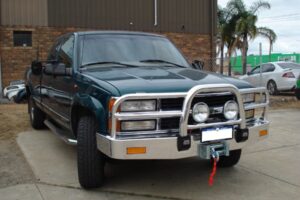 Holden Suburban bullbar with winch