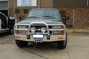 Holden Suburban with bullbar