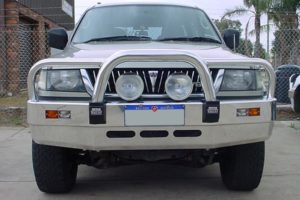 Mitsubishi Challenger Bullbar