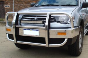 Mitsubishi Triton Bullbars