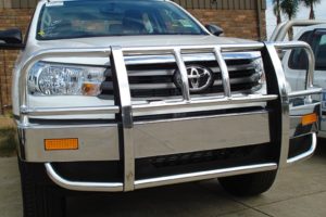 Toyota Hilux Bullbars