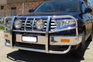 Toyota Kluger with Bullbar