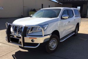 2016 NP300 RX Bullbar & steps